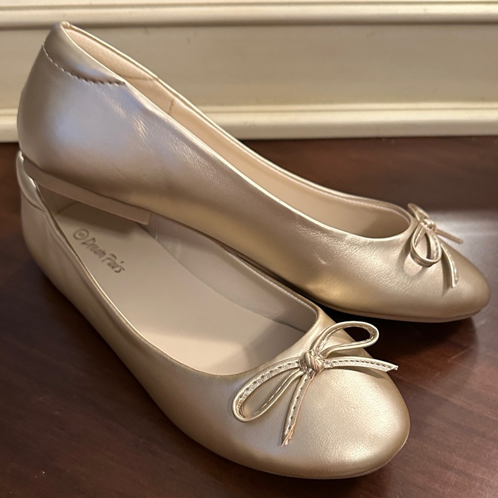 Dream Pairs Gold Bow Flats - Picture 3 of 3